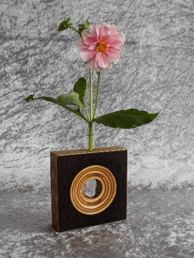 Holzreagenzvase